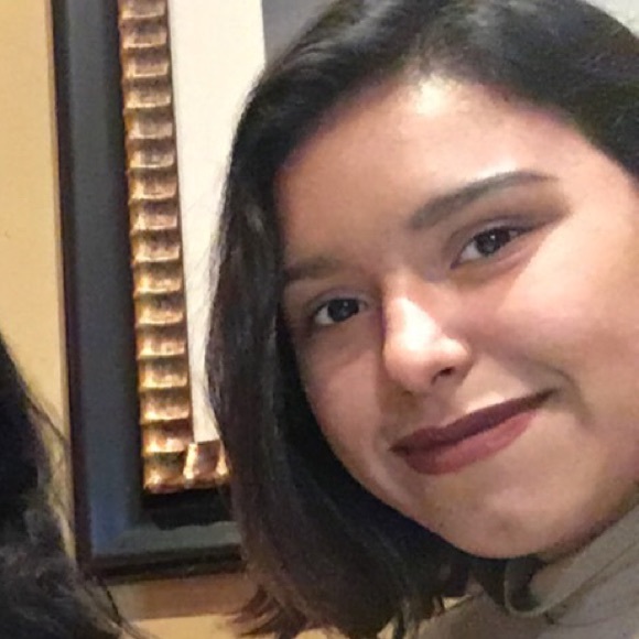 Meet your Posher, Suzette - Picture 1 of 1